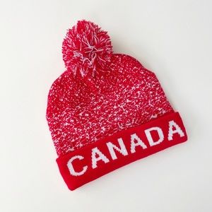 CANADA Winter Beanie Hat with Pom in Red & White OS in Excellent Condition